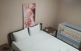 Balkan Beauty Stays By He-Ra Apartments Skopje